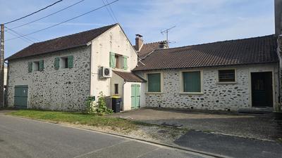 Maison - 180 m² - 6 pièces