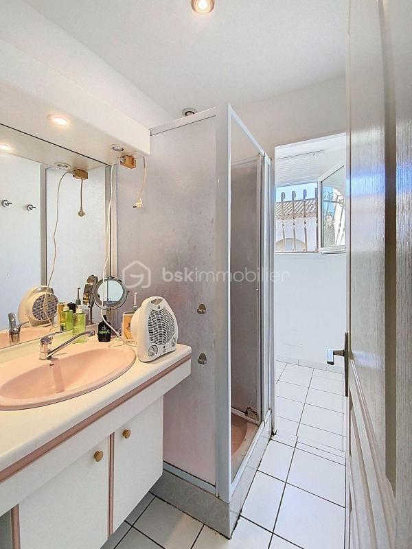 Maison traditionnelle - 180 m² - 6 pièces