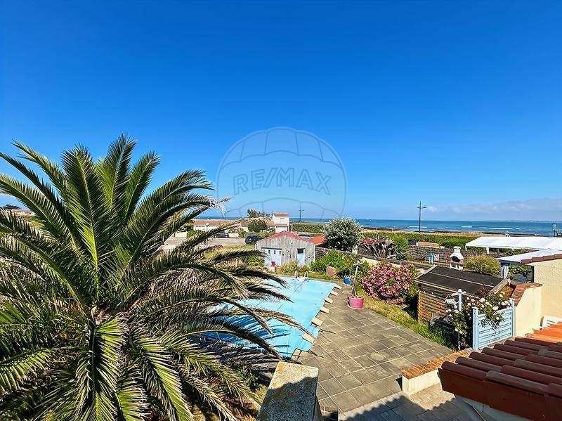 Maison - 100 m² - 4 pièces