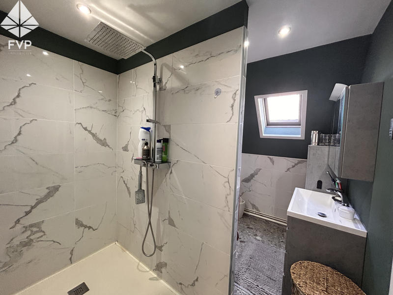 Maison - 106 m² - 4 pièces