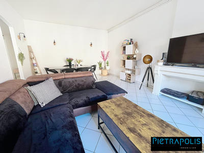 Appartement - 92 m² - 5 pièces