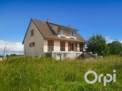 Maison - 125 m² - 5 pièces