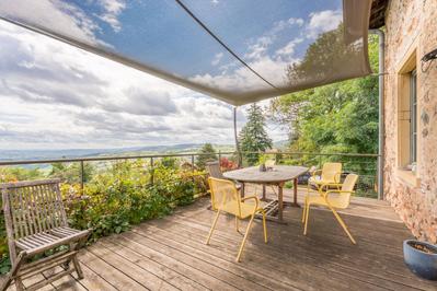 Maison en pierre - 176 m² - 6 pièces