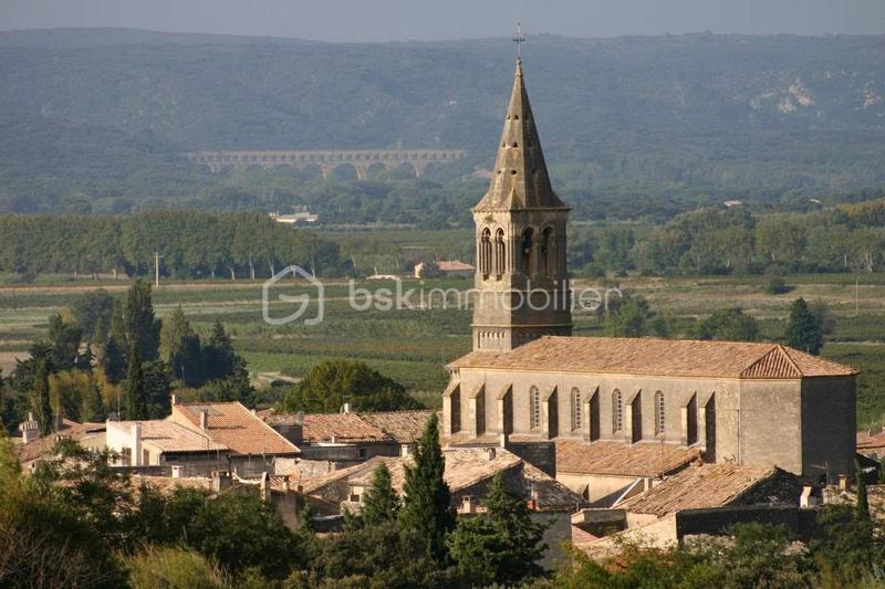 Maison traditionnelle - 248 m² - 9 pièces