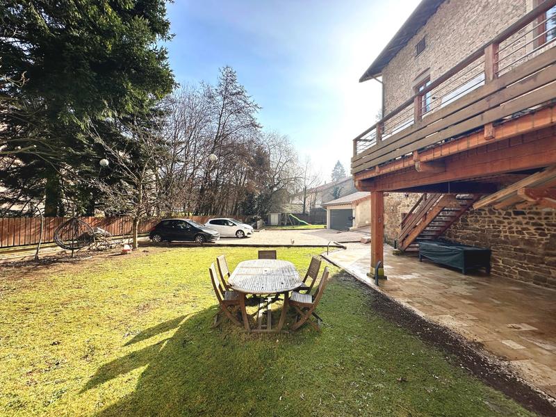 Maison - 190 m² - 10 pièces