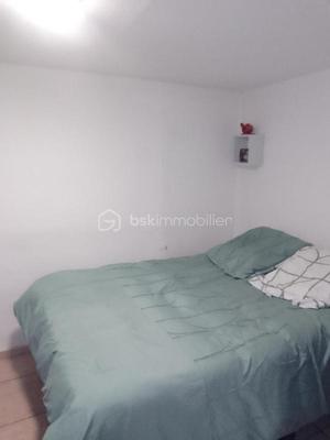 Immeuble - 333 m² - 17 pièces