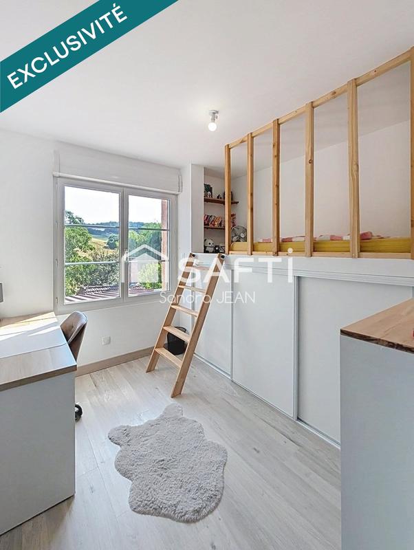 Maison - 137 m² - 6 pièces