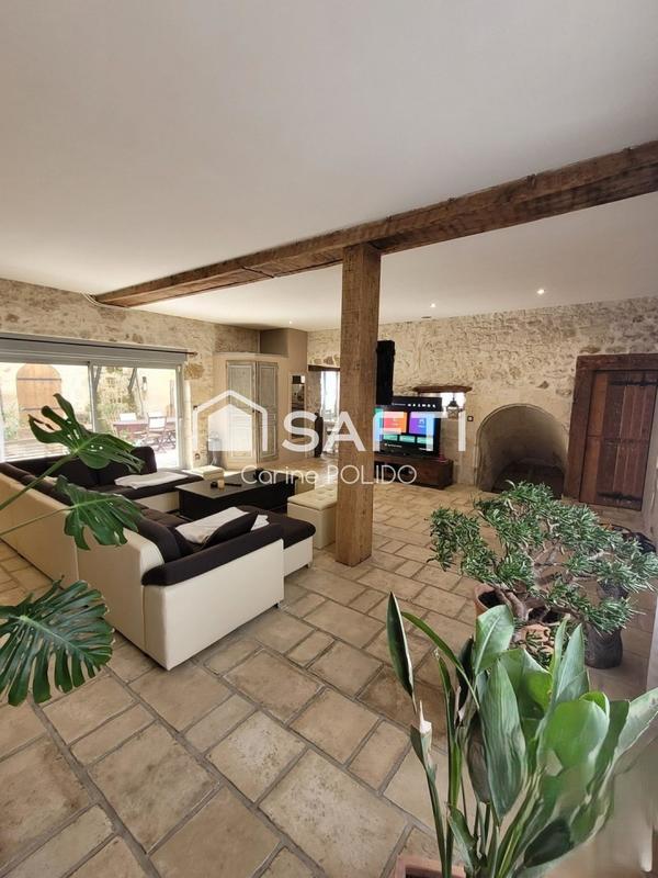 Maison - 151 m² - 6 pièces