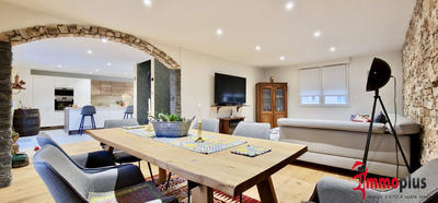 Maison - 170 m² - 6 pièces