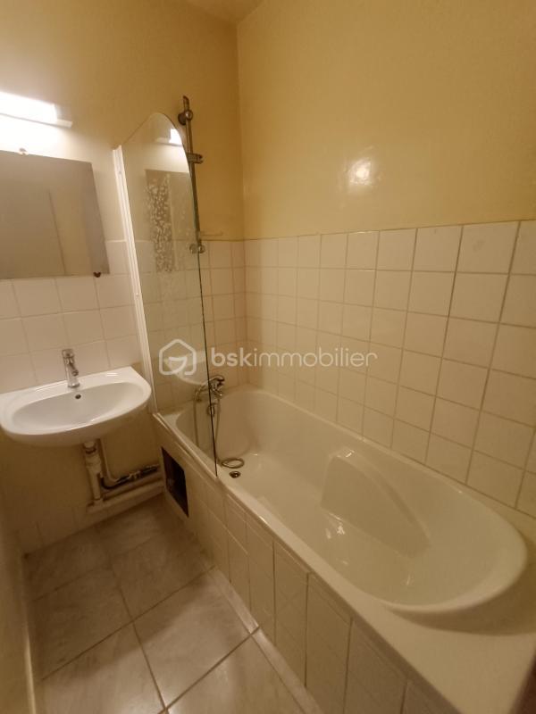 Immeuble - 256 m² - 9 pièces