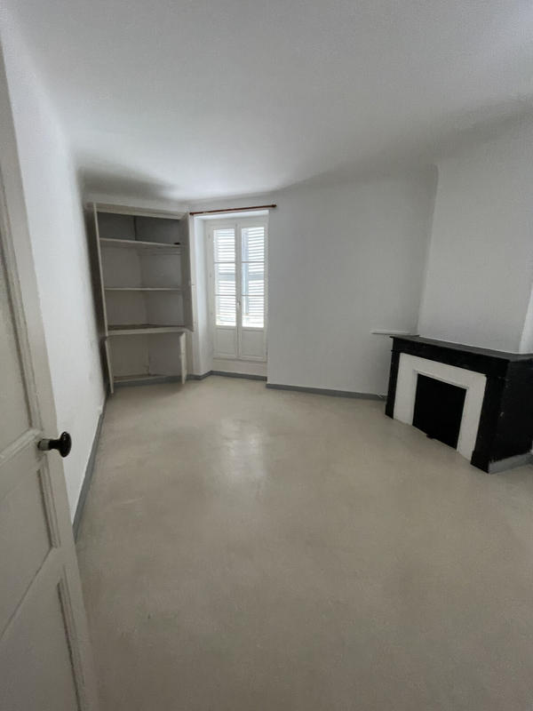 Appartement - 77 m² - 3 pièces