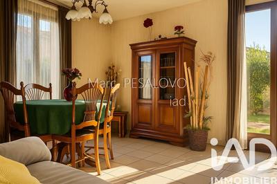 Maison - 88 m² - 4 pièces