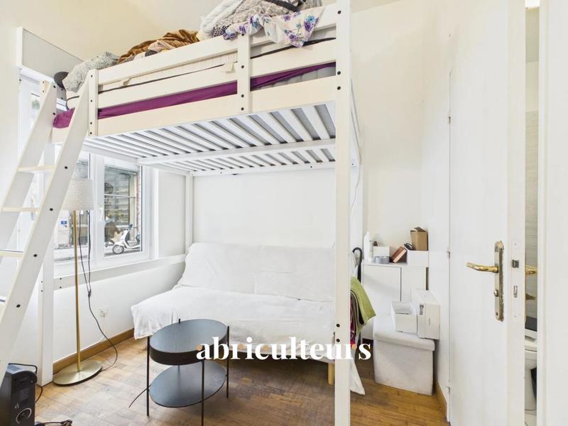 Appartement ancien - 17 m² - 1 pièce