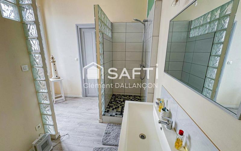 Appartement - 321 m² - 8 pièces