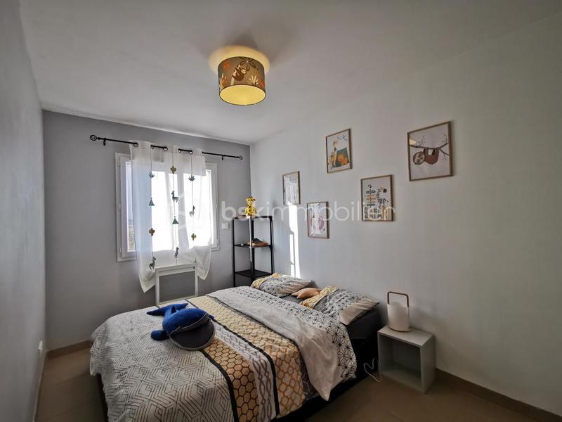 Maison traditionnelle - 94 m² - 5 pièces