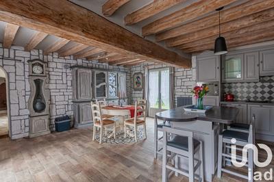 Maison - 198 m² - 5 pièces