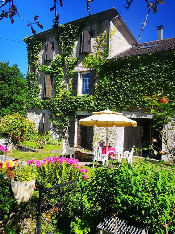 Maison - 335 m² - 10 pièces