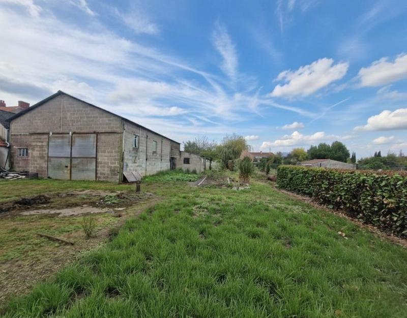 Maison - 168 m² - 2 pièces