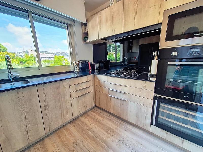 Appartement - 73 m² - 3 pièces