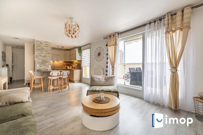 Duplex - 81 m² - 4 pièces