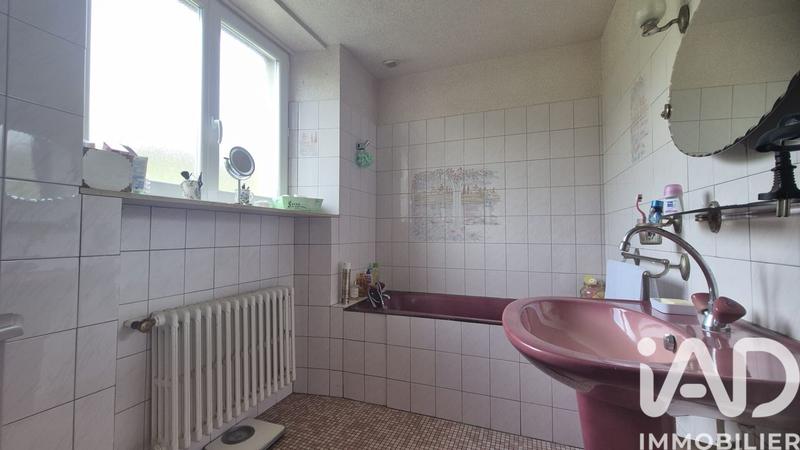 Maison - 122 m² - 6 pièces