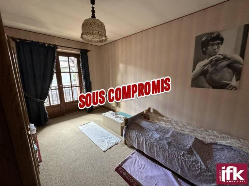 Maison - 161 m² - 6 pièces