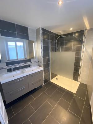 Appartement - 150 m² - 6 pièces