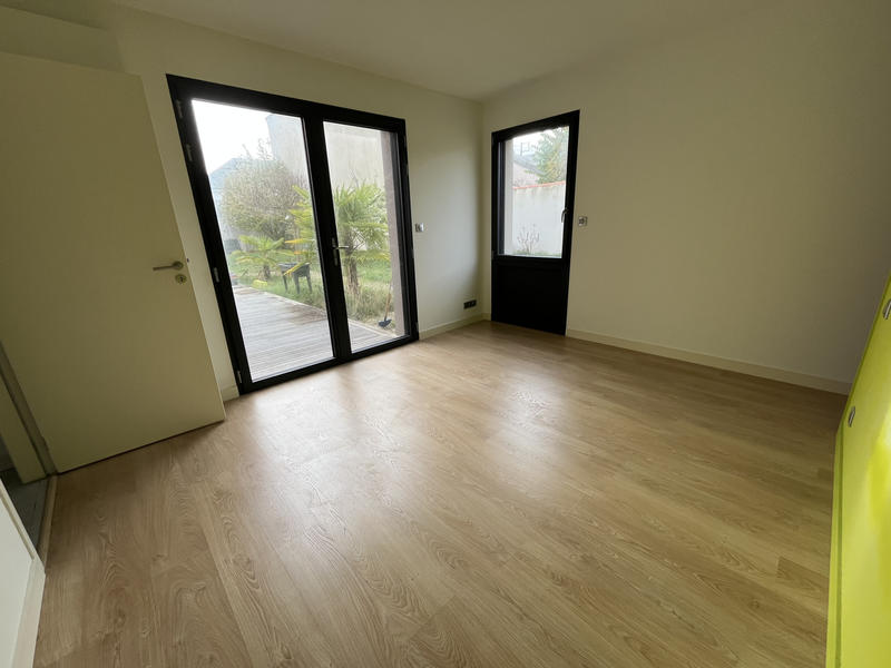 Maison - 100 m² - 3 pièces