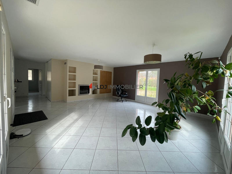 Maison - 98 m² - 4 pièces