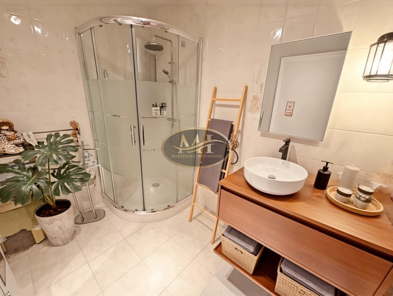 Maison - 200 m² - 5 pièces