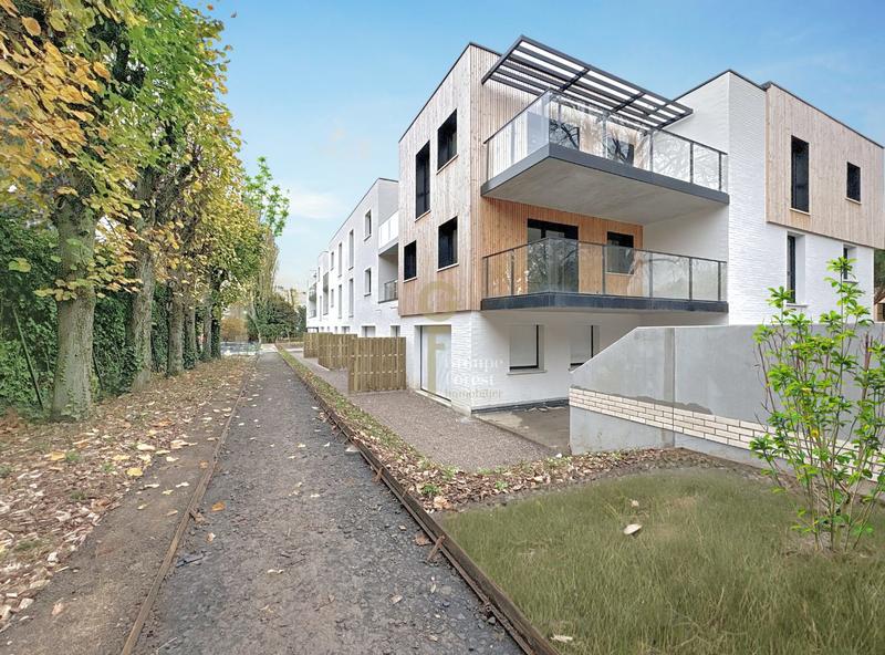 Appartement - 128 m² - 4 pièces