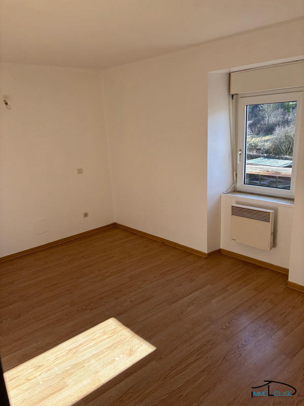 Appartement - 180 m² - 9 pièces