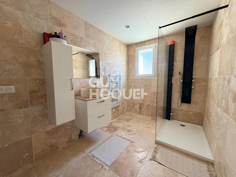 Maison - 92 m² - 4 pièces