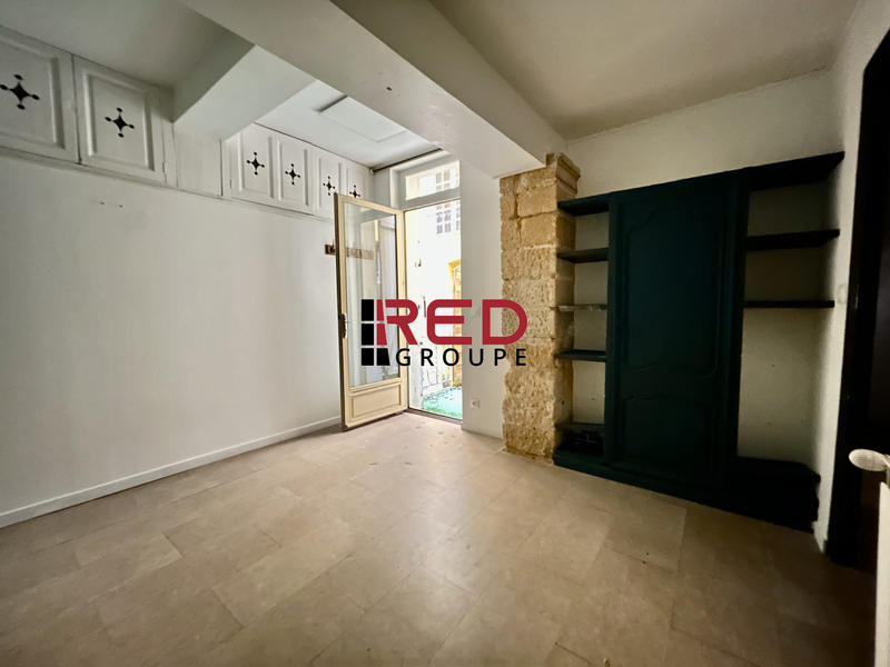 Local d'activités - 73 m²