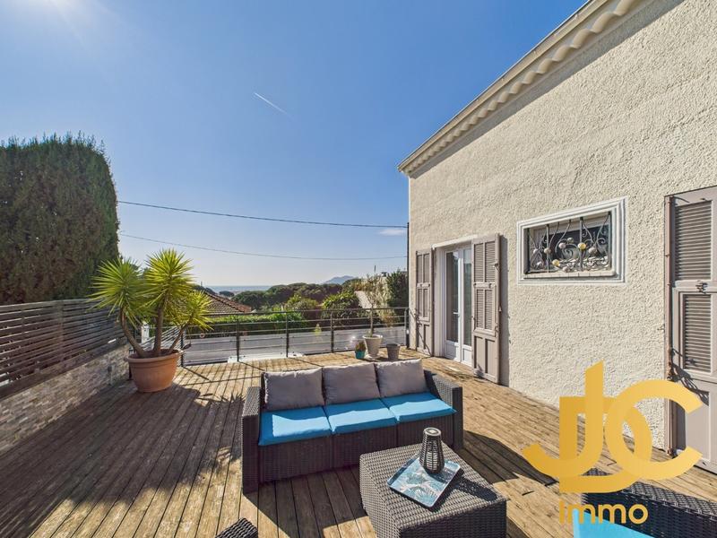 Maison - 112 m² - 5 pièces