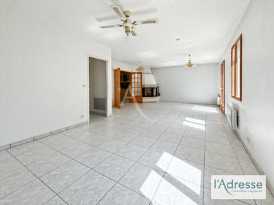 Maison - 142 m² - 7 pièces