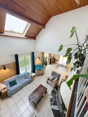 Maison - 153 m² - 6 pièces