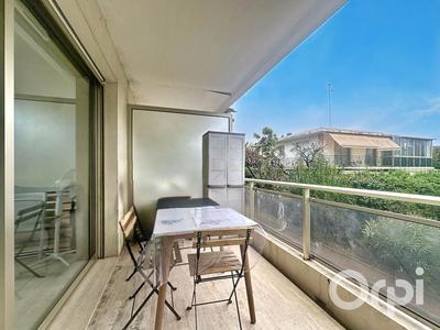 Studio - 26 m² - 1 pièce