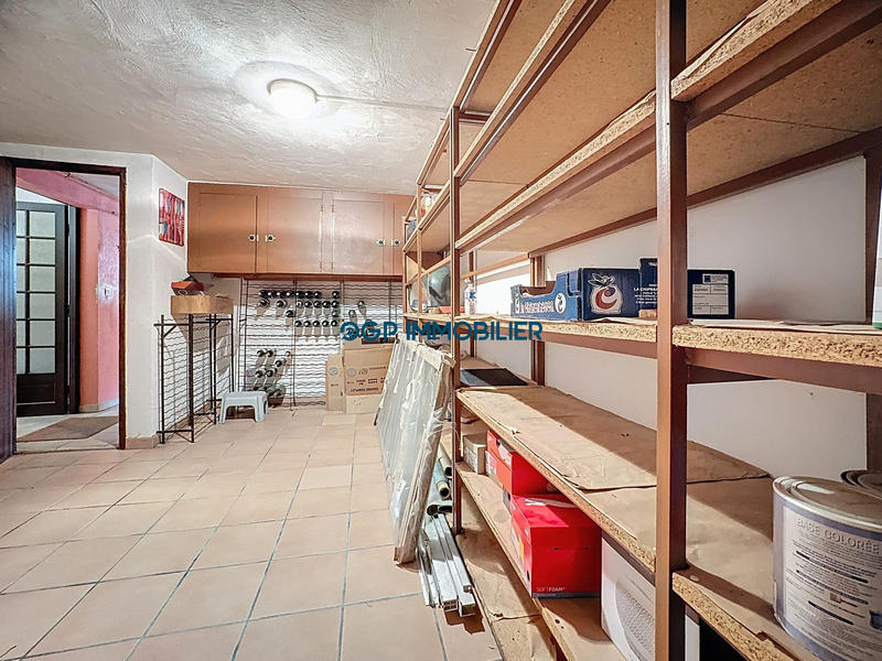 Maison traditionnelle - 150 m² - 4 pièces