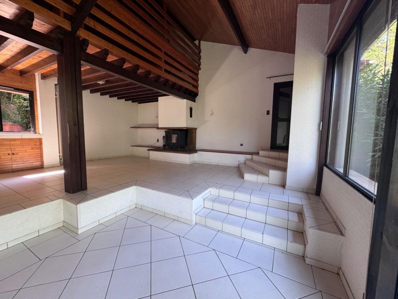 Maison d'architecte - 130 m² - 4 pièces