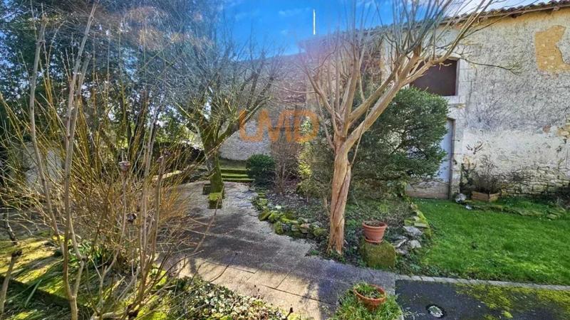 Maison de ville - 200 m² - 8 pièces