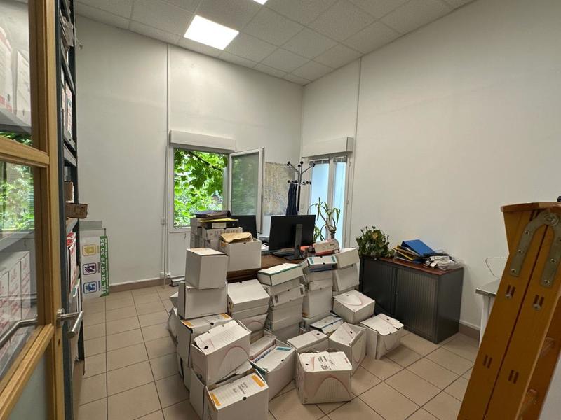 Local commercial - 83 m²