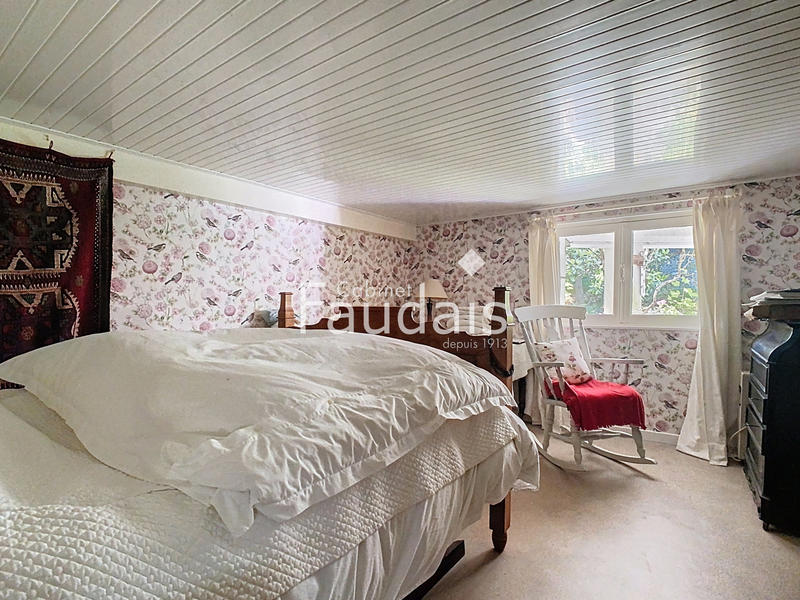 Maison - 115 m² - 8 pièces