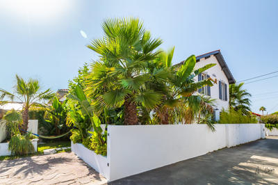 Maison - 160 m² - 5 pièces