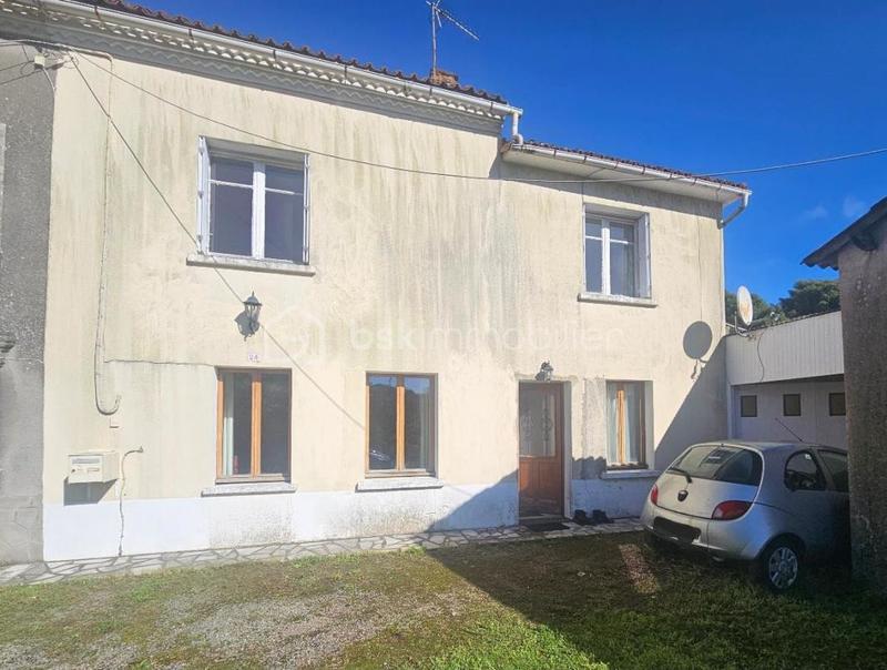 Maison ancienne - 156 m² - 6 pièces