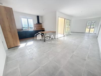 Maison - 98 m² - 4 pièces