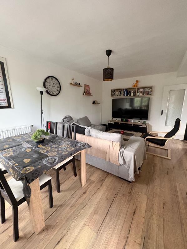 Appartement - 75 m² - 4 pièces