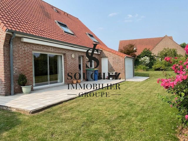 Maison - 163 m² - 8 pièces