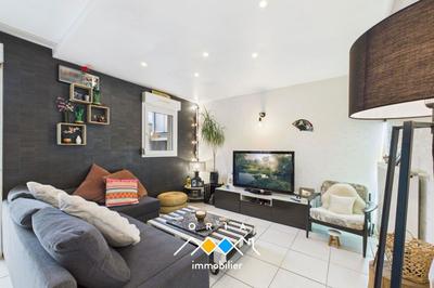 Pavillon - 92 m² - 5 pièces