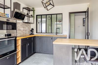 Maison - 125 m² - 5 pièces